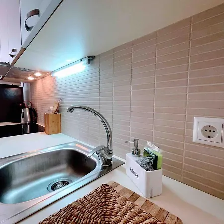 Apartament Annamaria Sea Side View Studio- 25m From The Beac